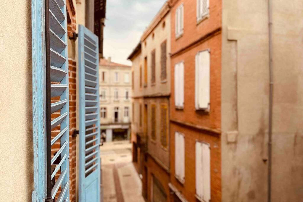 Tres Bel Appartement De 60M2 En Centre Ville Lavaur  Ngoại thất bức ảnh