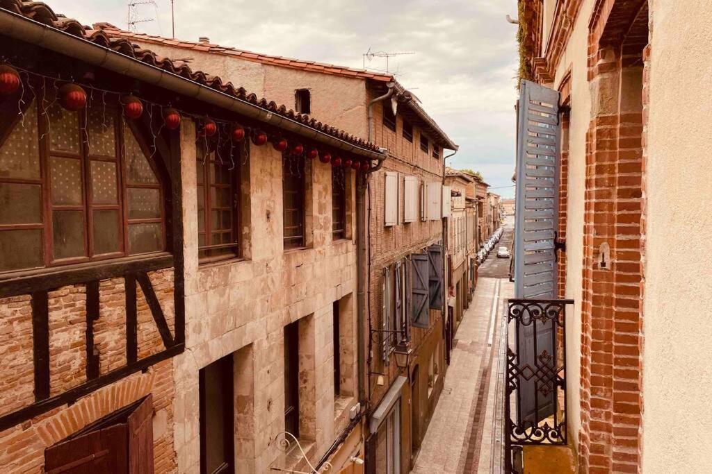 Tres Bel Appartement De 60M2 En Centre Ville Lavaur  Ngoại thất bức ảnh